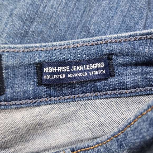 Hollister High-Rise Jean Legging Medium Wash with Cuff Size 5R - Picture 7 of 7